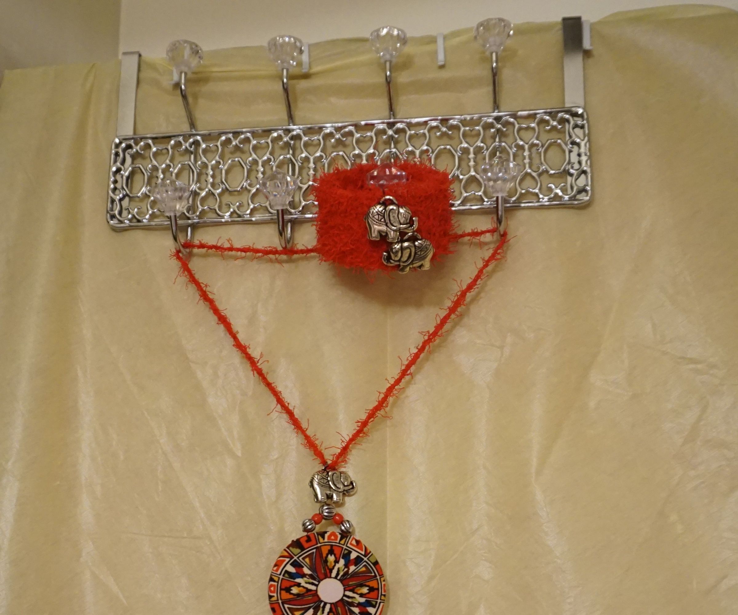 DIY UPCYCLED FASHION JEWELRY 