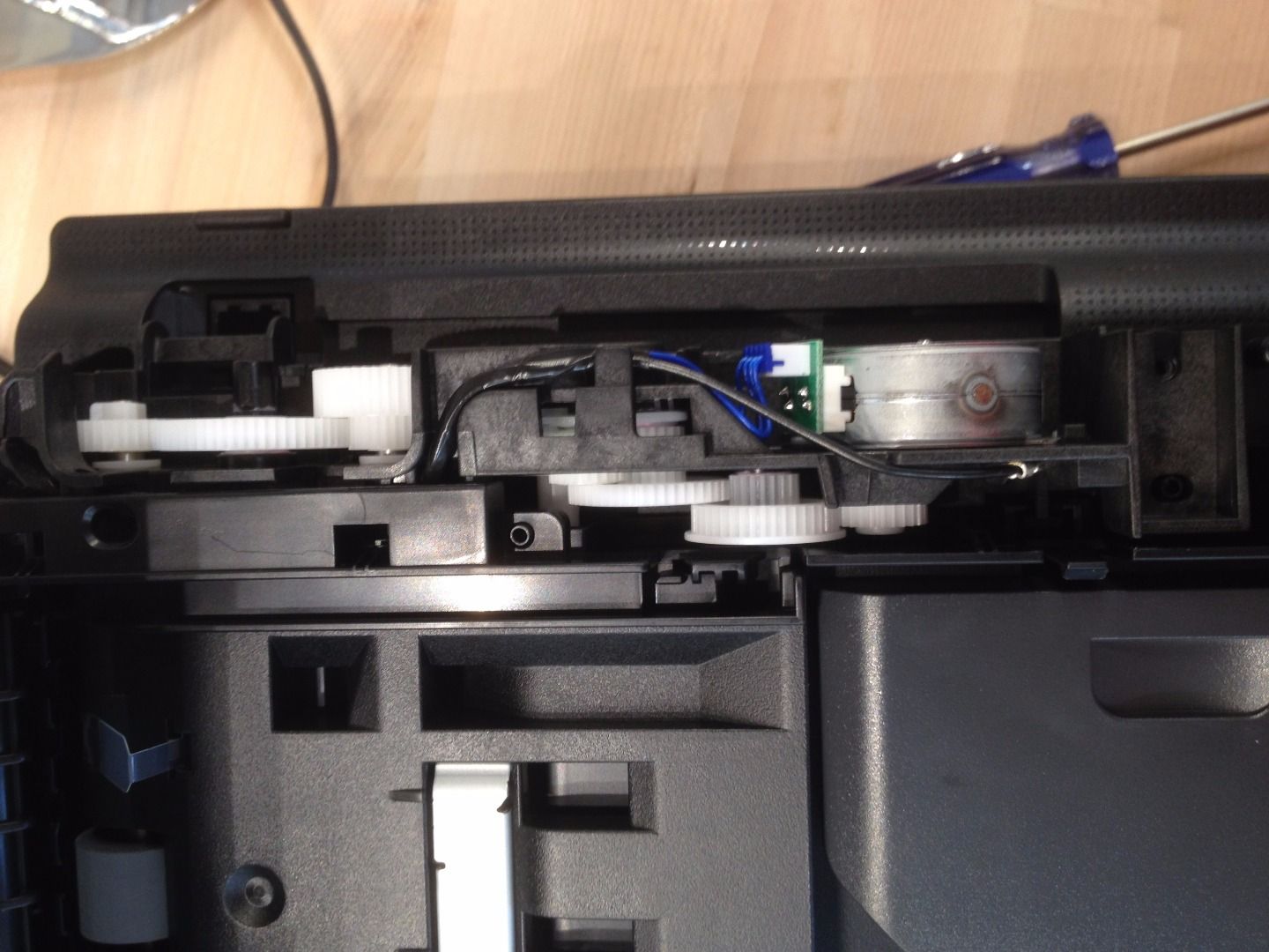 Disassembling a Brother MFC-J450DW Printer : 31 Steps - Instructables