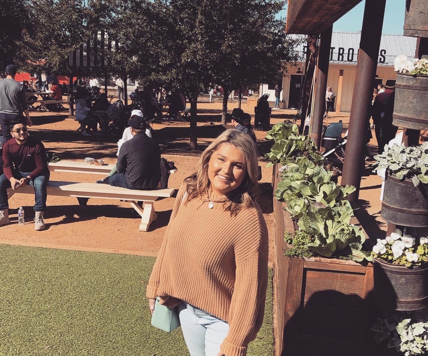 How to Sculpt Your Face Using Makeup