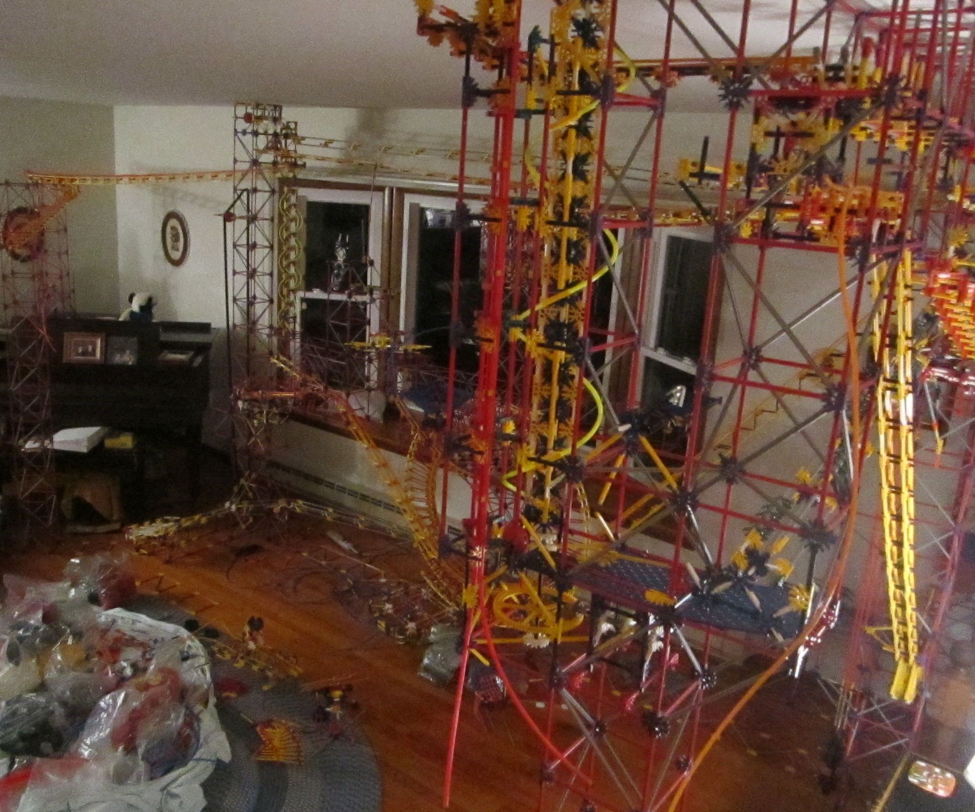 K'nex Contraption Project - Cosmos