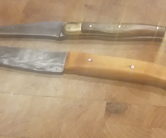 Sawblade knife LAGUIOLE inspiration