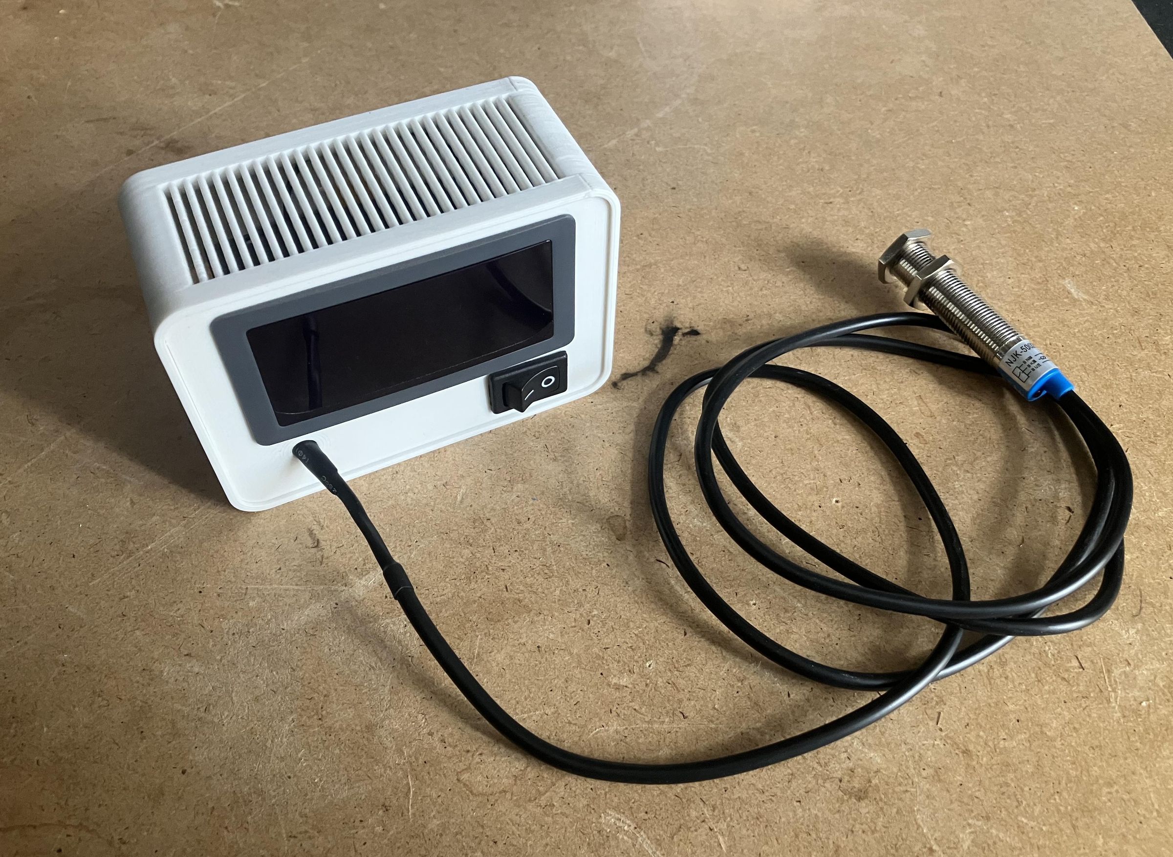 CF5135B-Z/CF5135C-Z Tachometer Display Box W/ Battery for Milling