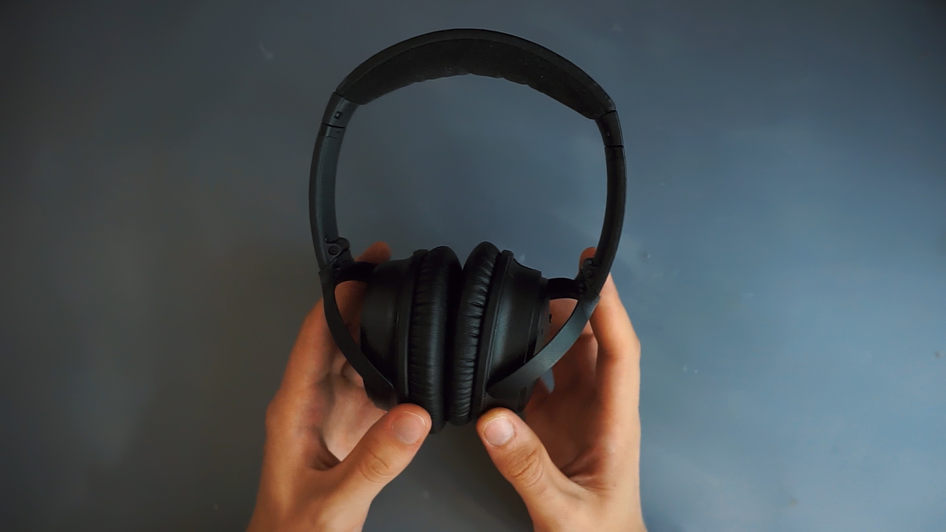 BOSE QC 本日発送〜16:45 早い者勝ち！！ QuietComfort® 25 Acoustic Noise Cancelling headphones