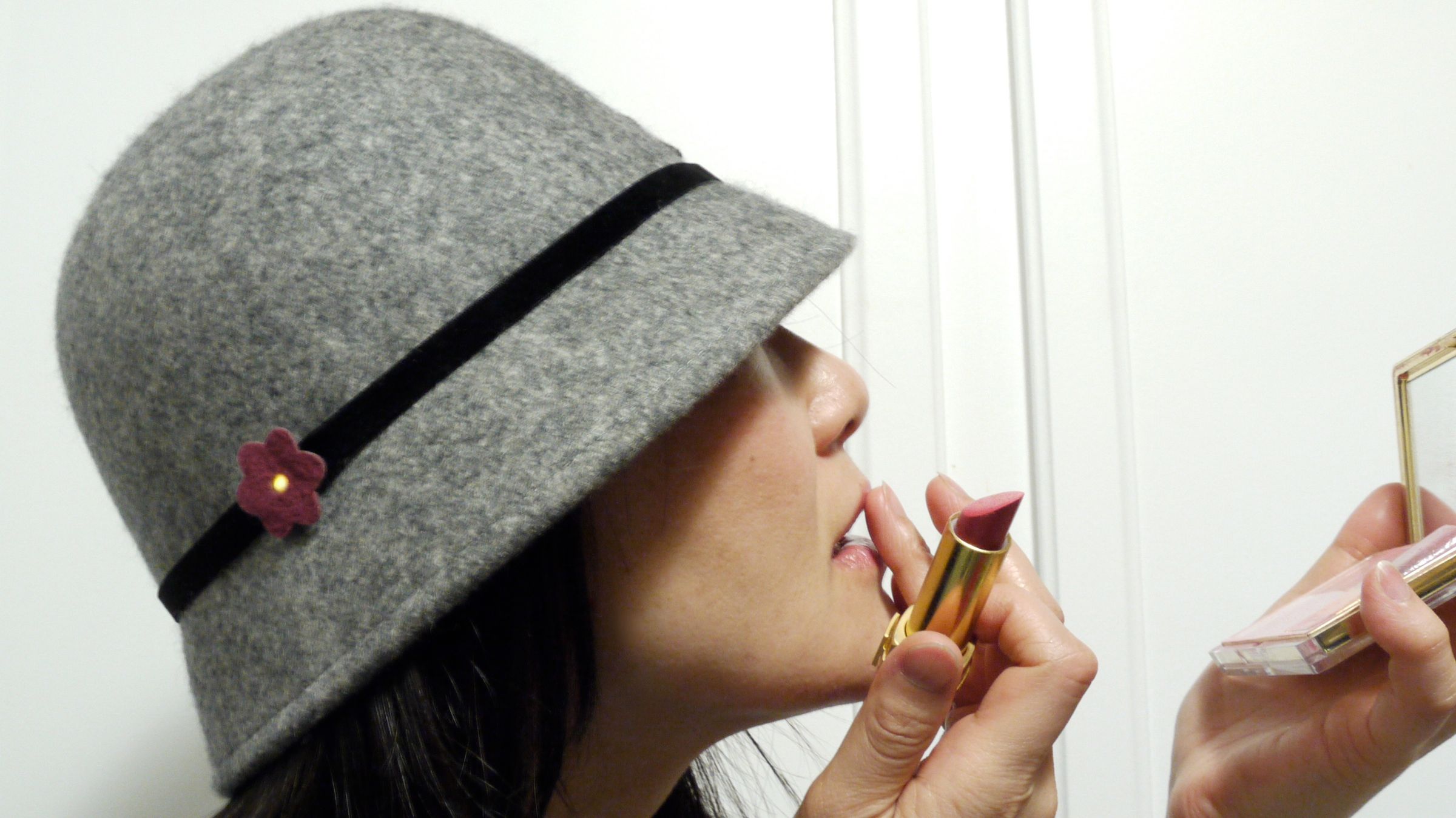 etextiles - Glam up a  felt cloche hat in under 10 minutes