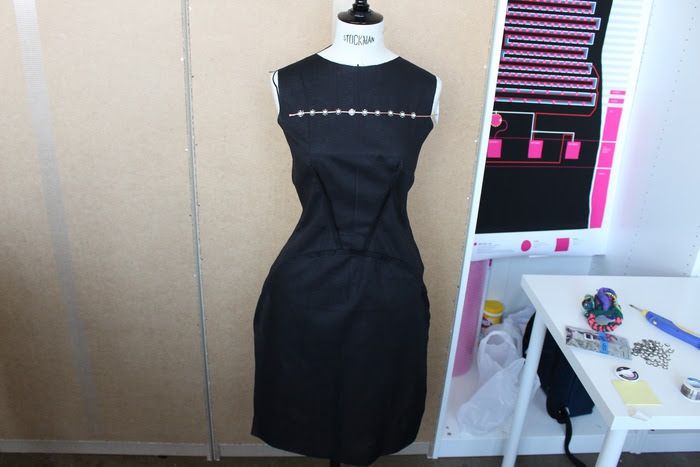 Make a Runway Ready Programmable LED Matrix Dress : 8 Steps (with ...