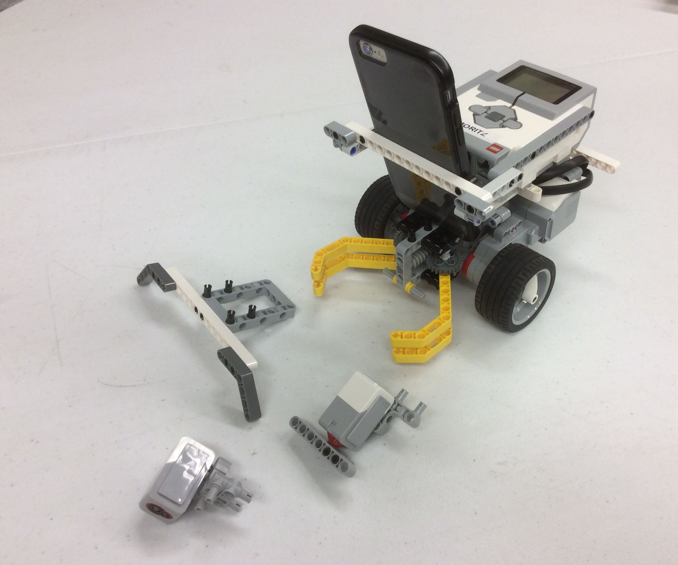 EV3 Robot - Go Getter Bot