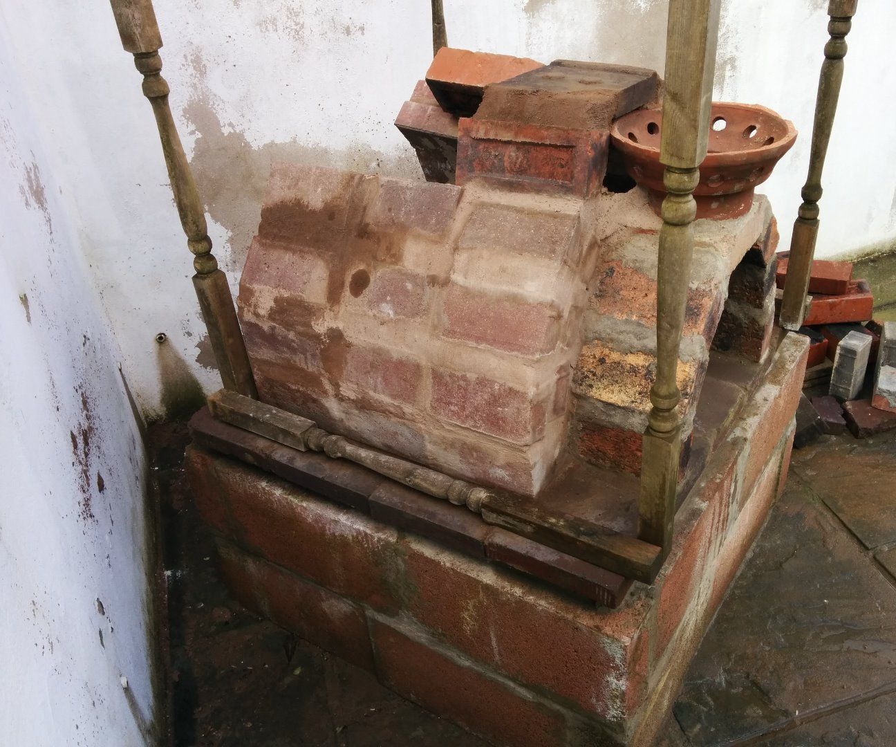 How to Make a Pizza Oven for £50 (sort Of)