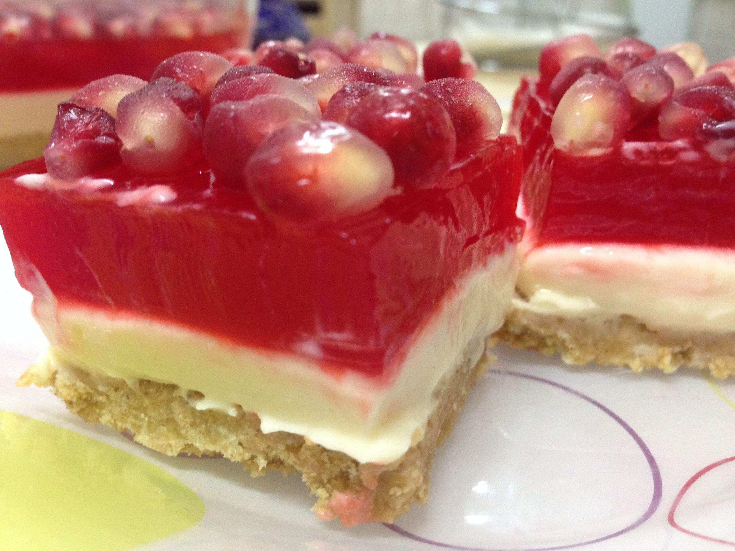 Pomegranate Jello Cheese Cake