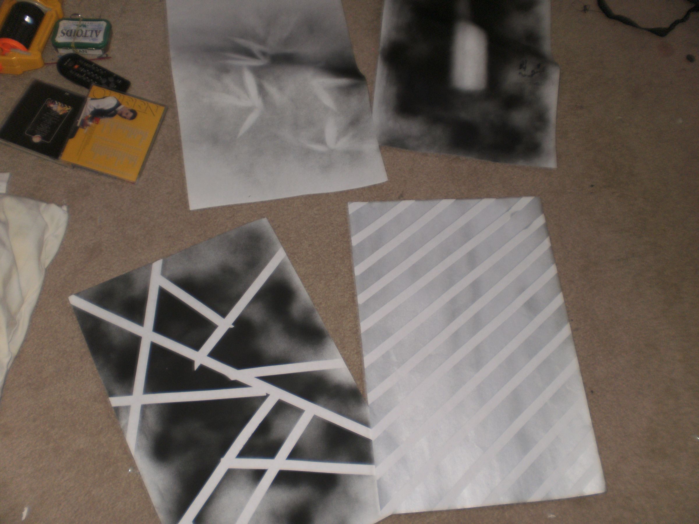 Spice up your room with simple yet attractive art