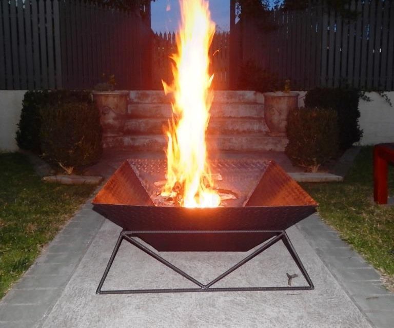 How to Make a Cool Steel Fire Pit for Your Back Yard or Garden