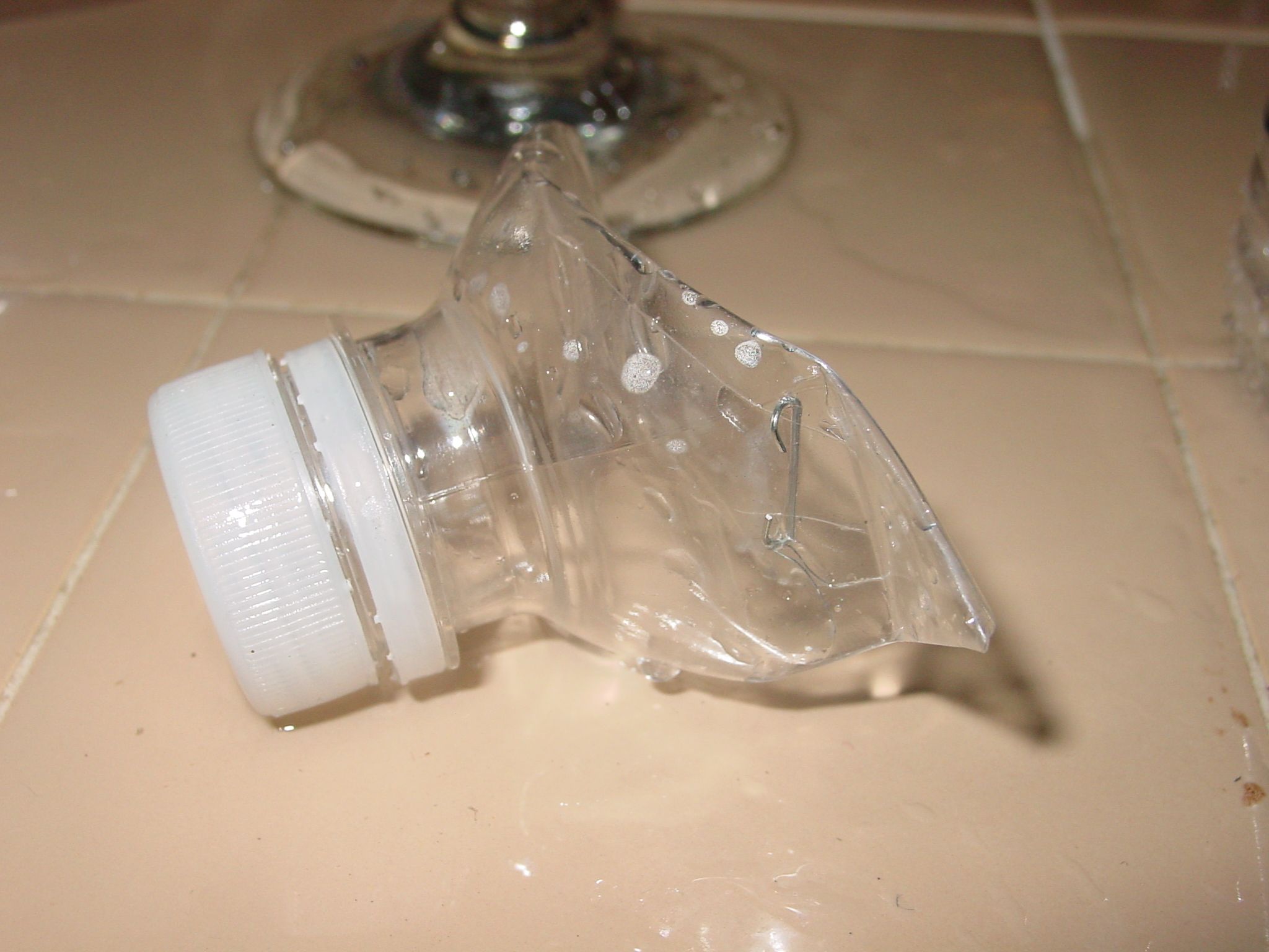 Make a Dry Ice Safety Cube