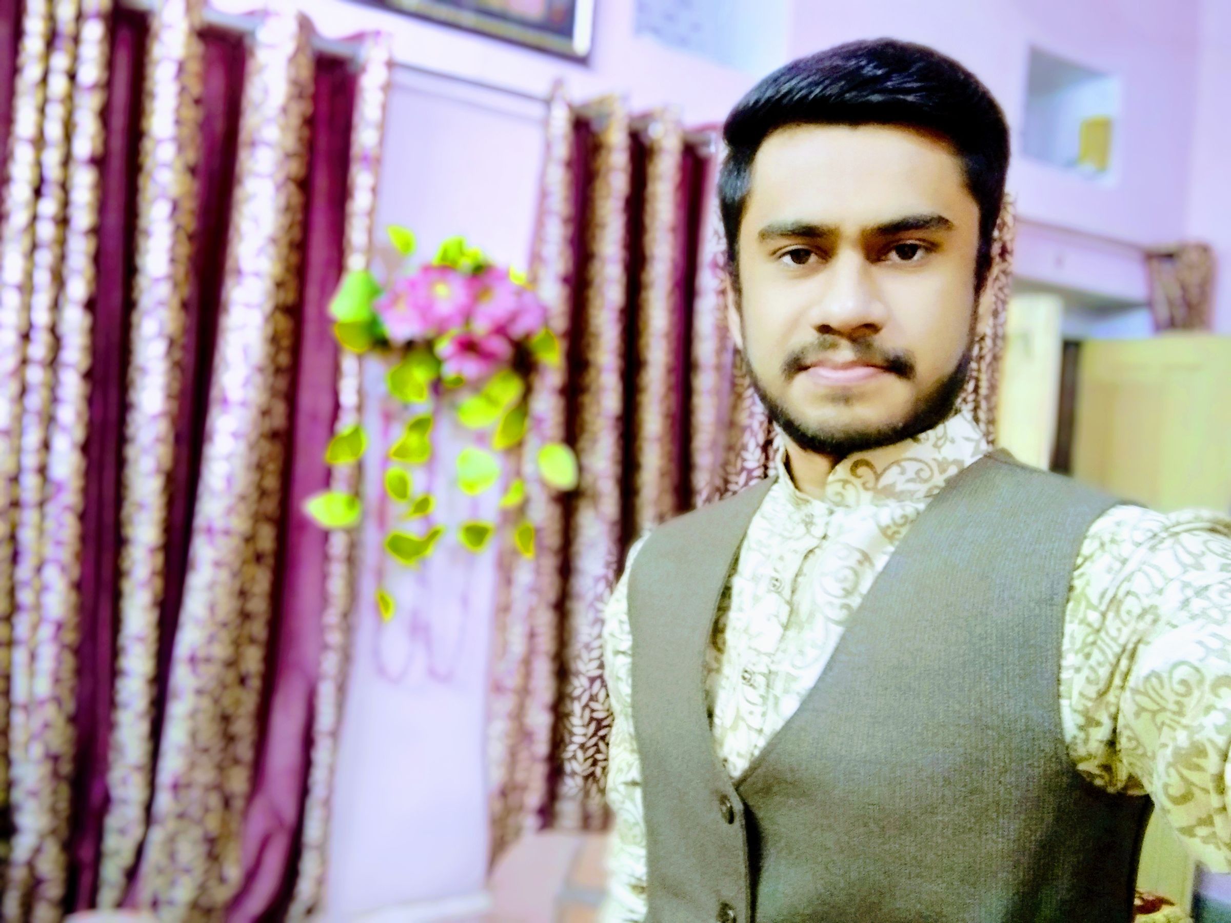 kavish laxkar
