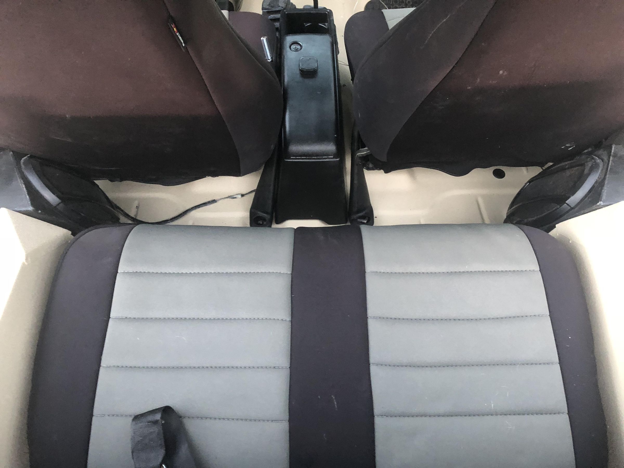 DIY Spray Bedliner for Jeep Wrangler Interior Floor 14 Steps (with