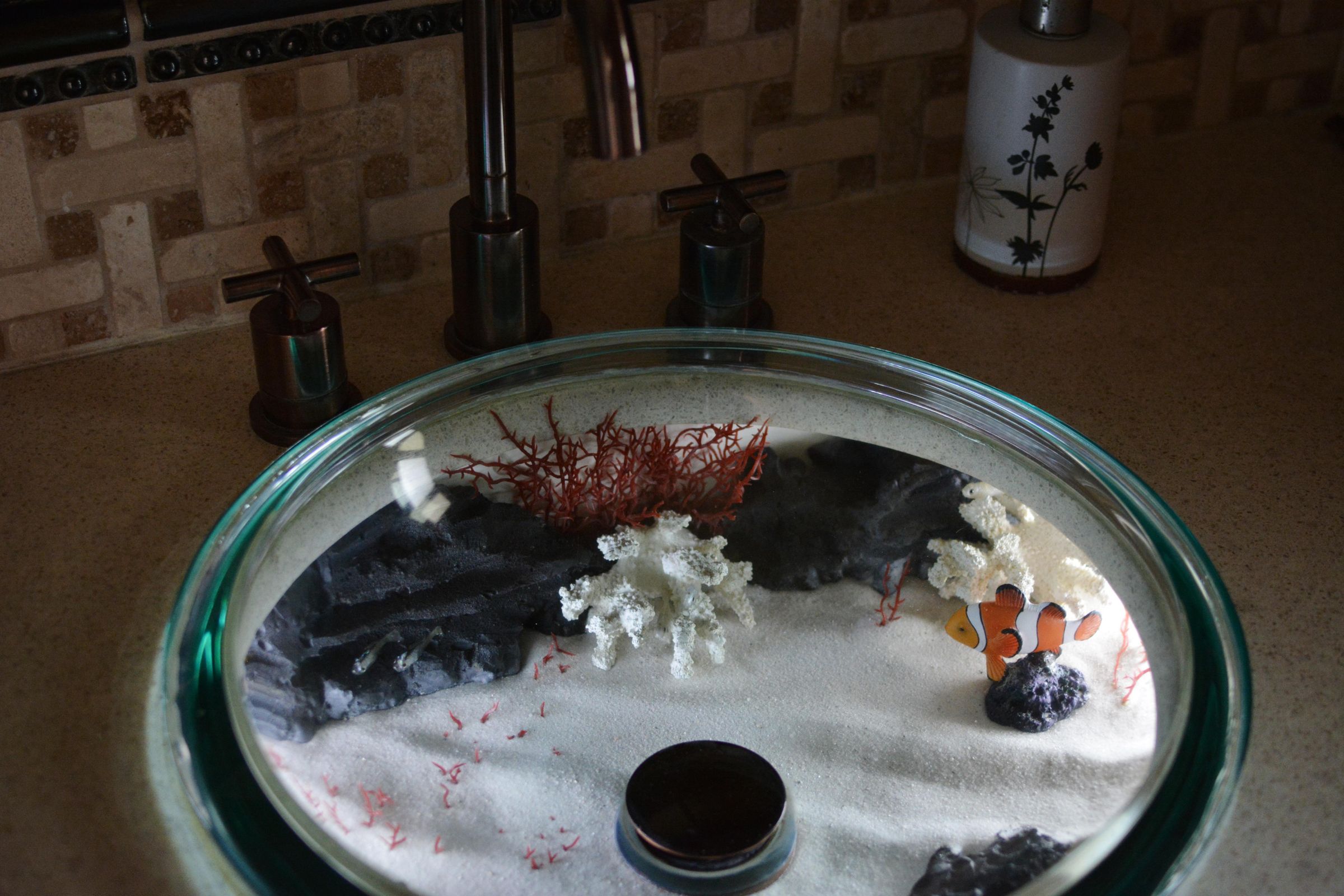 Faux Aquarium Sink 5 Steps (with Pictures) Instructables