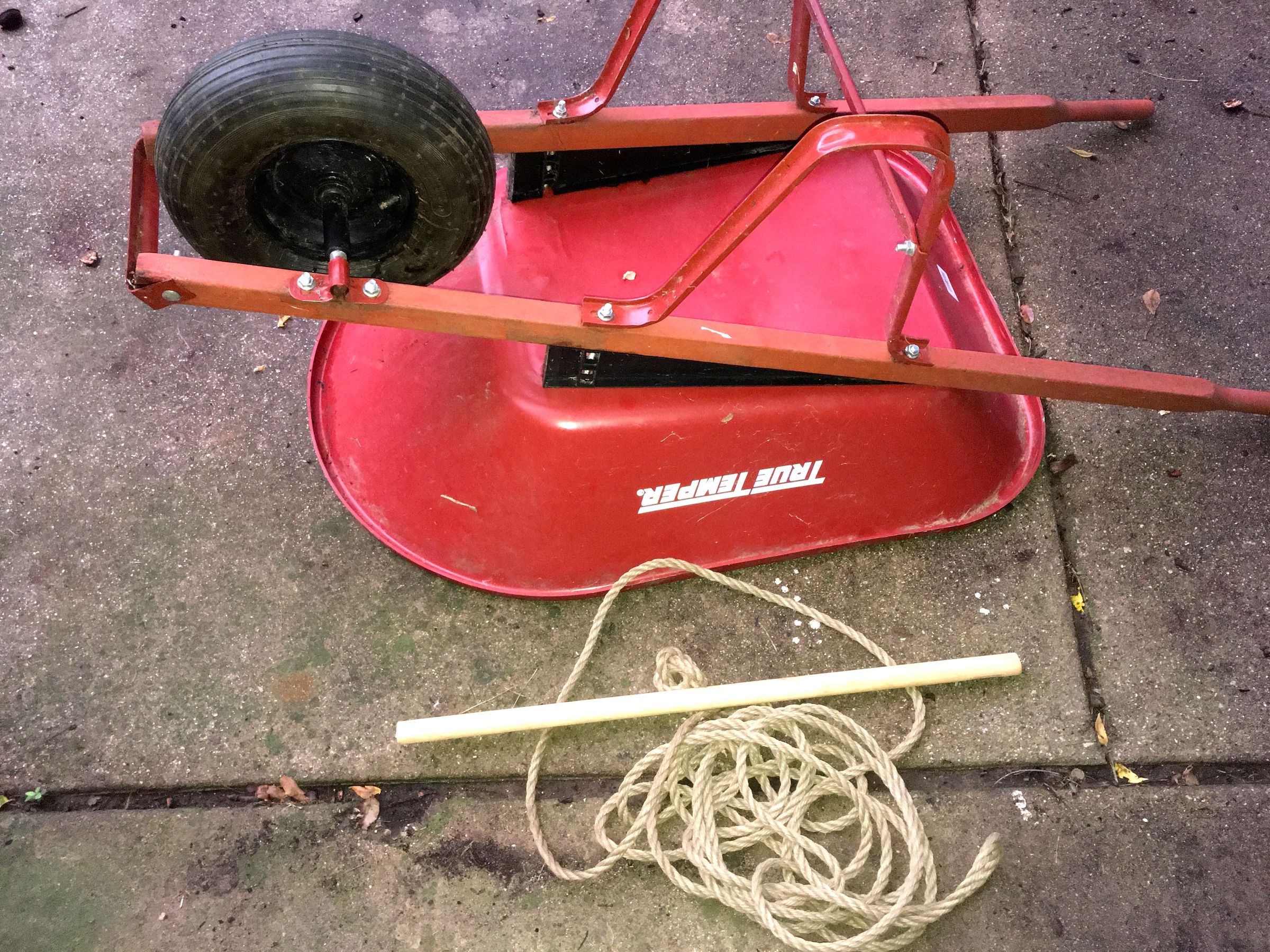 How to Inflate a Tubeless Wheelbarrow Tire That Defies Inflation 7