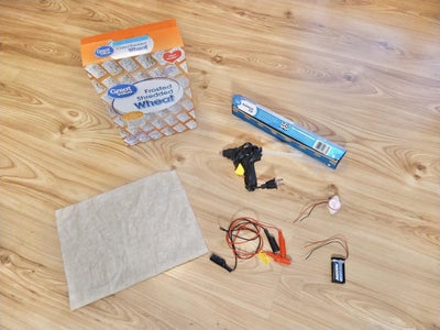 Easy DIY Tinfoil Pressure Plate! (Like in Minecraft)