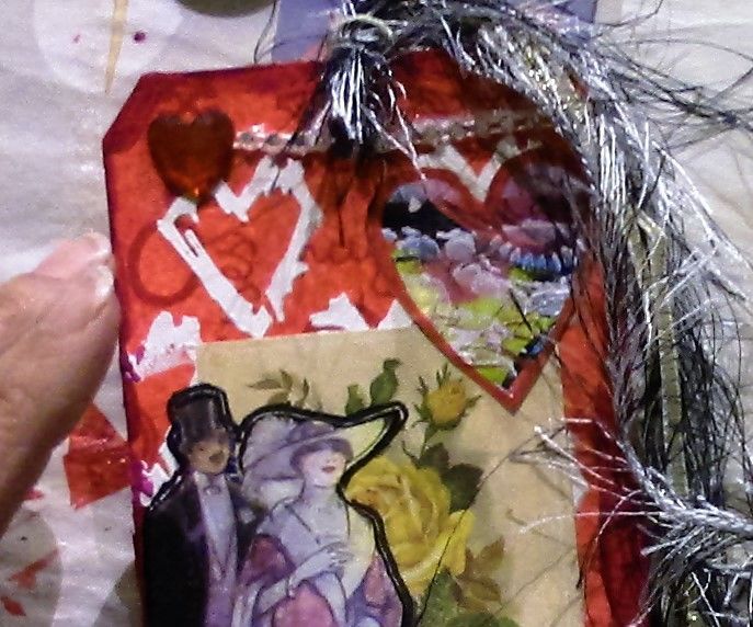 How to Make a Pretty  Valentine's Day Tag