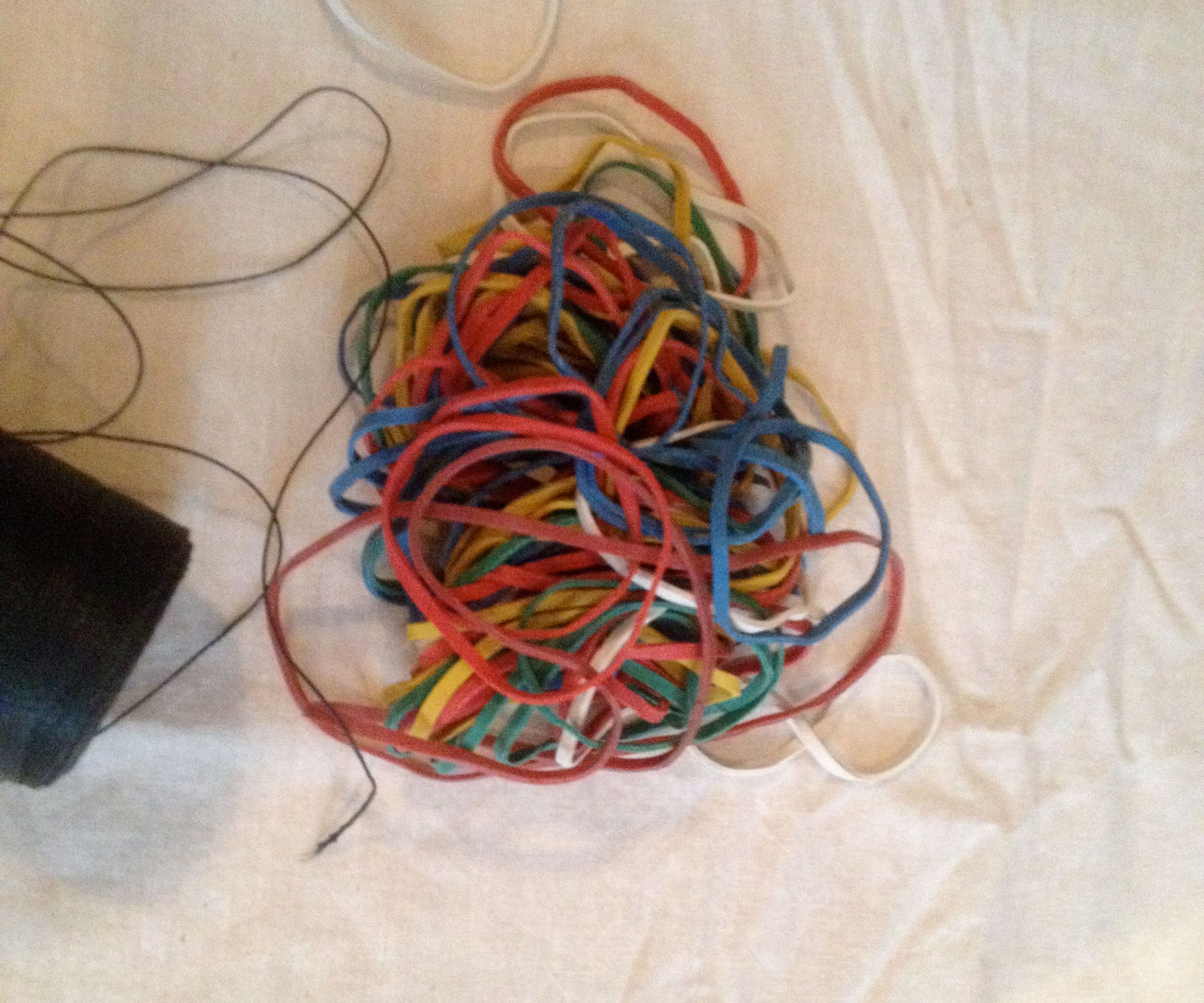 The Greatest Rubber Band Beekeeping Trick