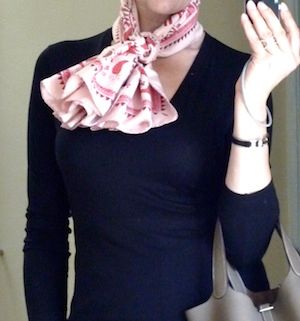 Pleated bow knot