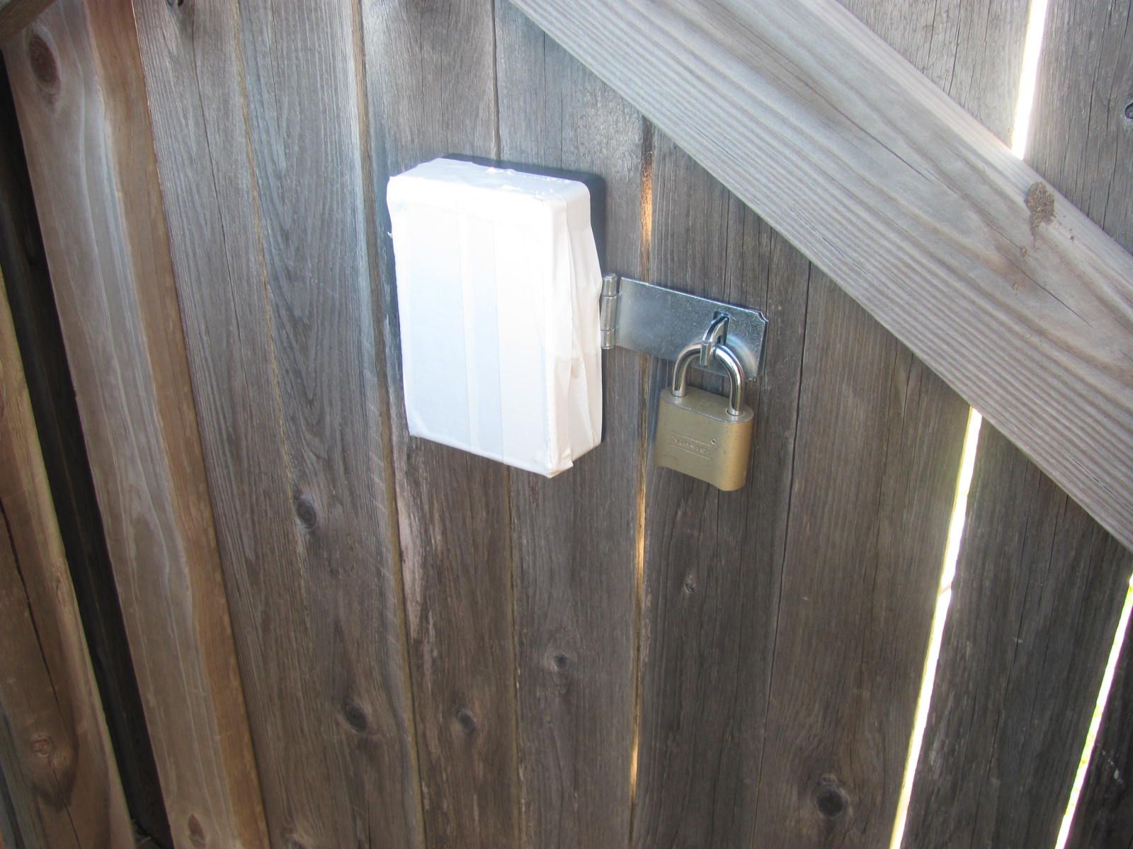 How to Make a Masterlock Key Storage Box