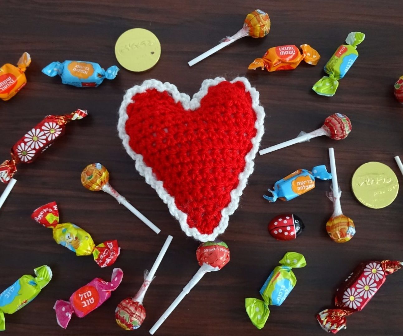 Crochet Heart Pin Cushion or Decoration Pattern & Turorial