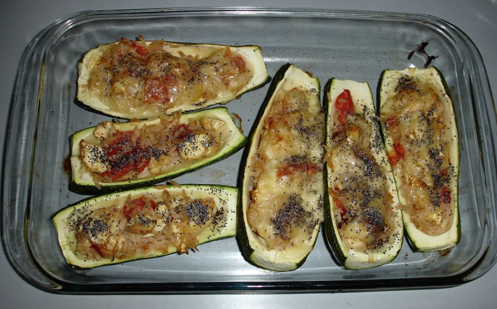 Stuffed Zucchinni (without Meat)