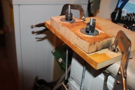 Horizontal Vise (My table top Shavehorse without the horse)