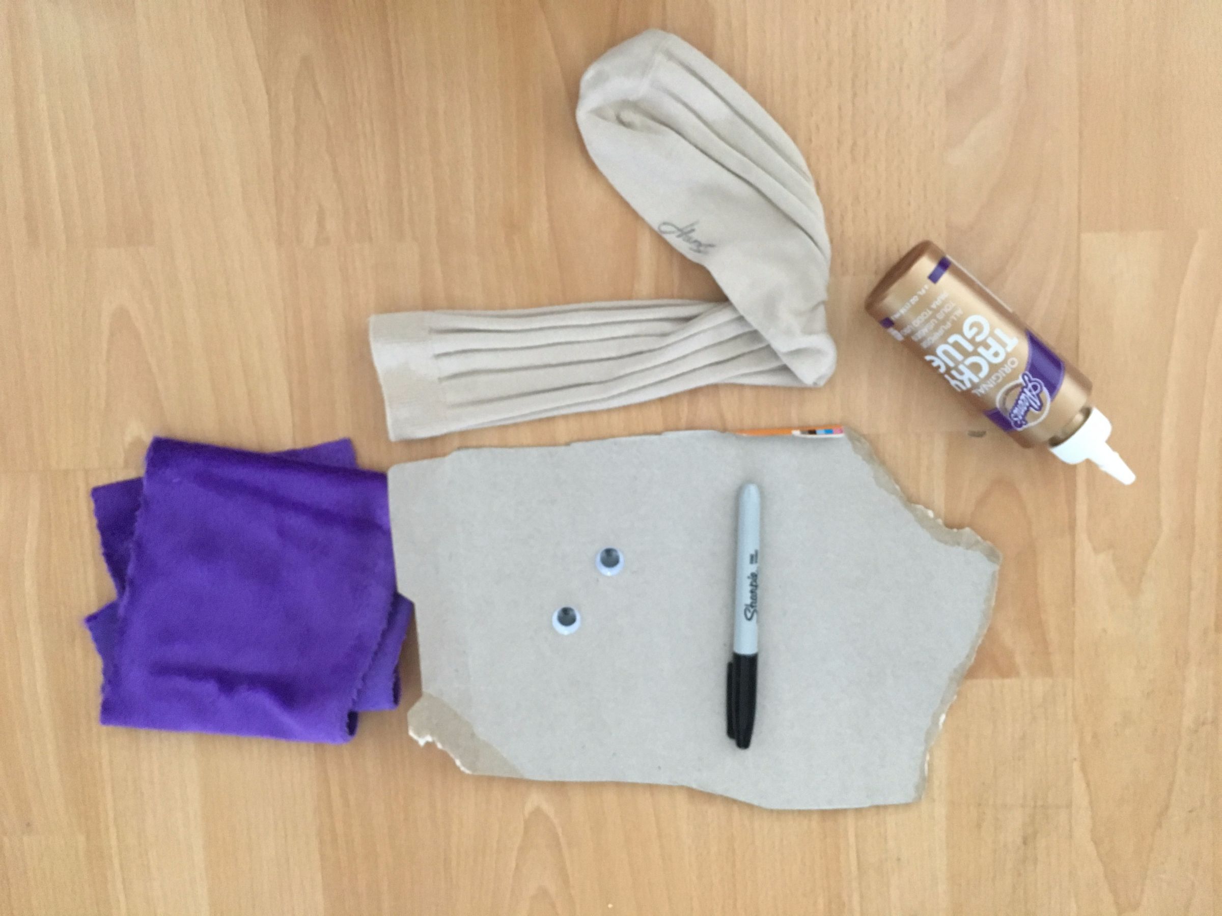 How to Make a Dog Sock Puppet 20 Steps Instructables