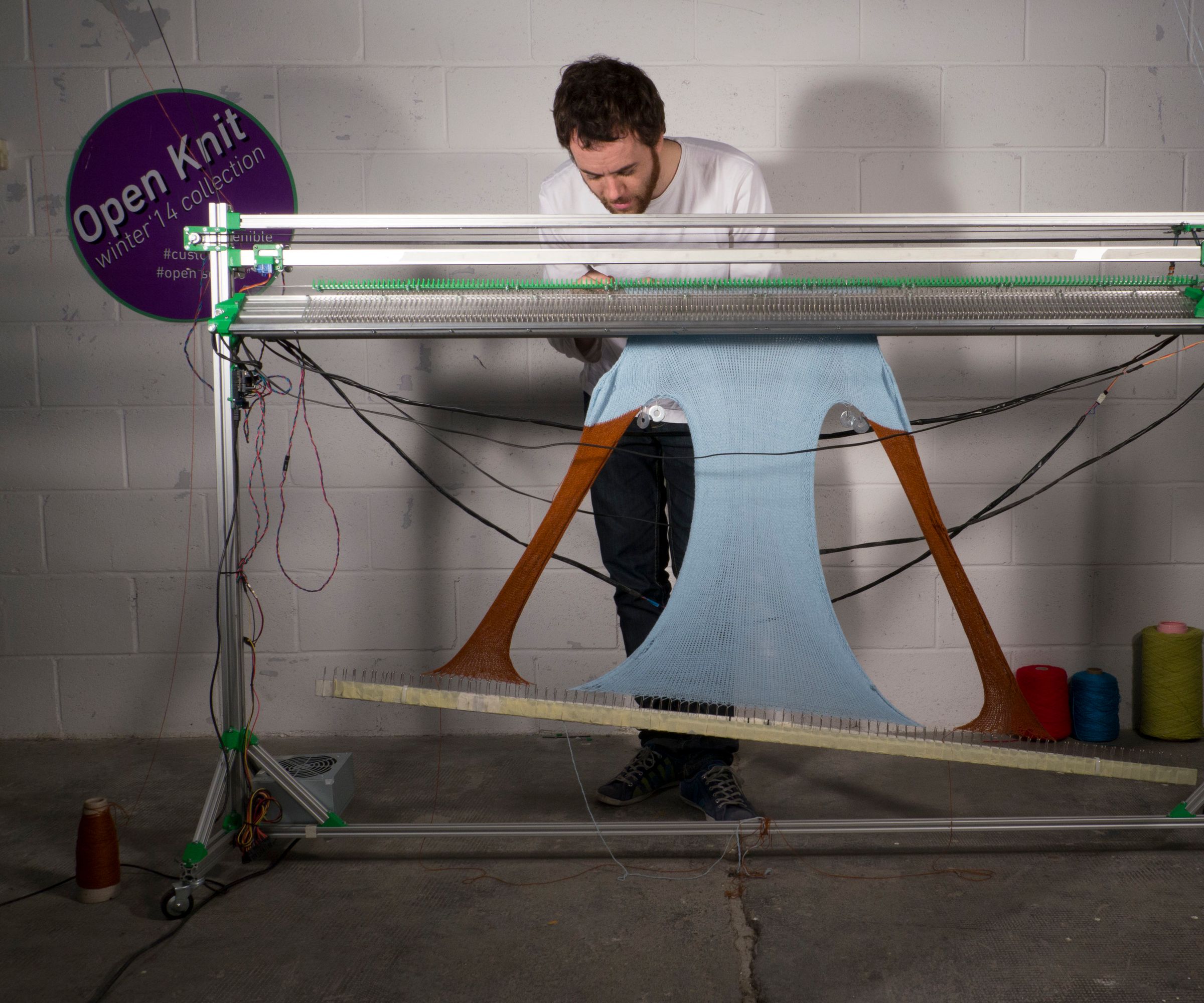 Building the OpenKnit machine