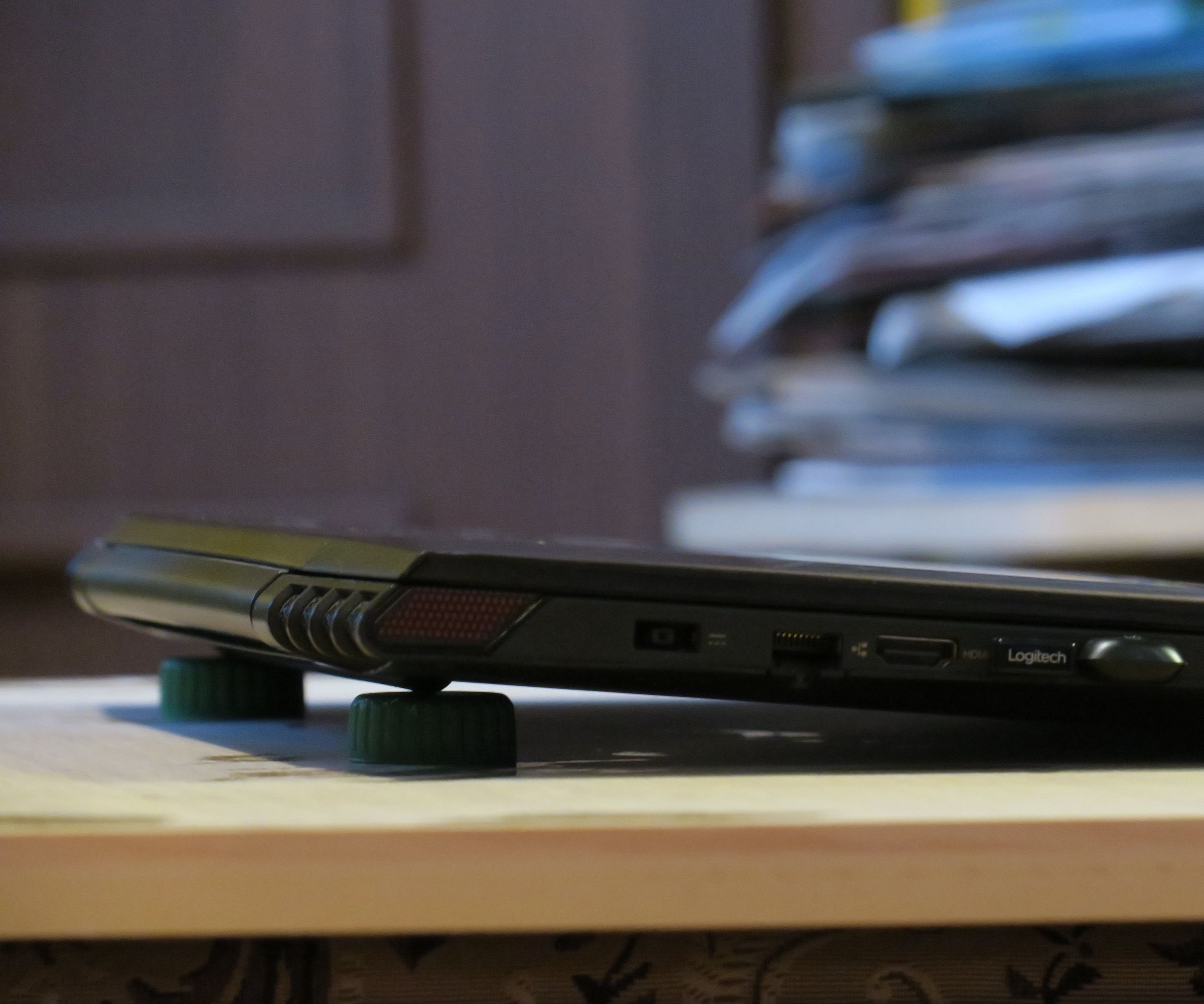 World`s Cheapest and Smallest Cooling Pad