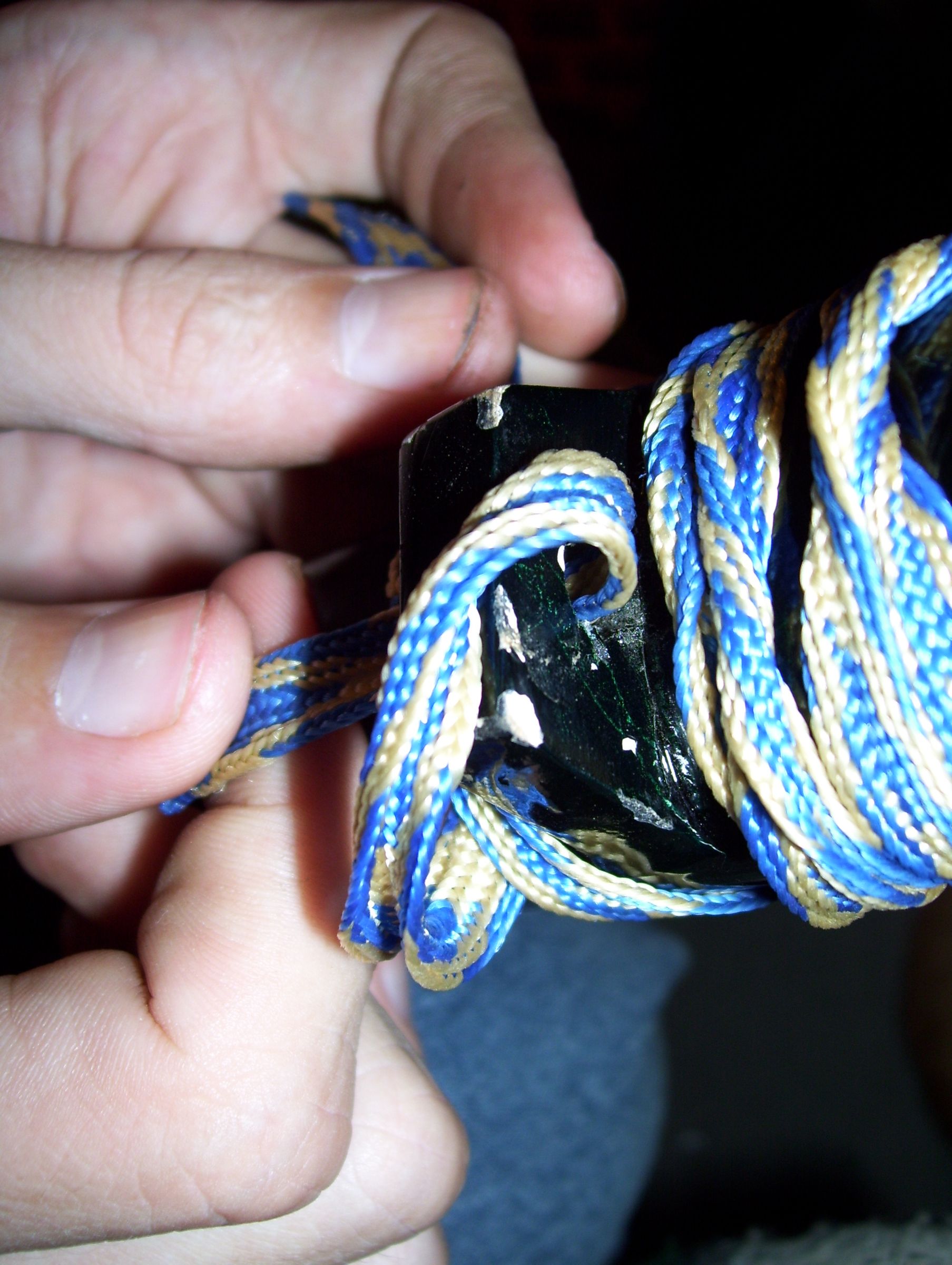 How to Wrap a Samurai Sword Handle 7 Steps Instructables