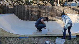 Painted Mini Ramp How to Make a Mini Ramp (DIY Halfpipe) : 12 Steps (with Pictures ...