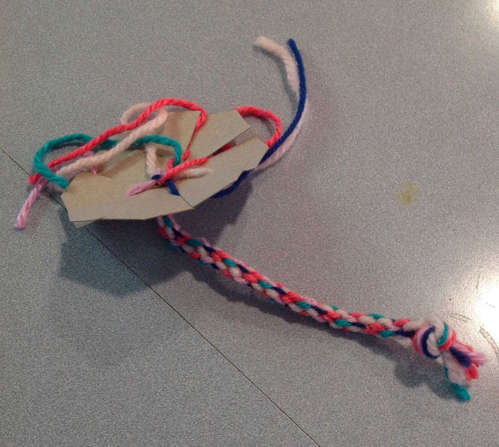 Super Easy & Super Cheap Bracelet Loom