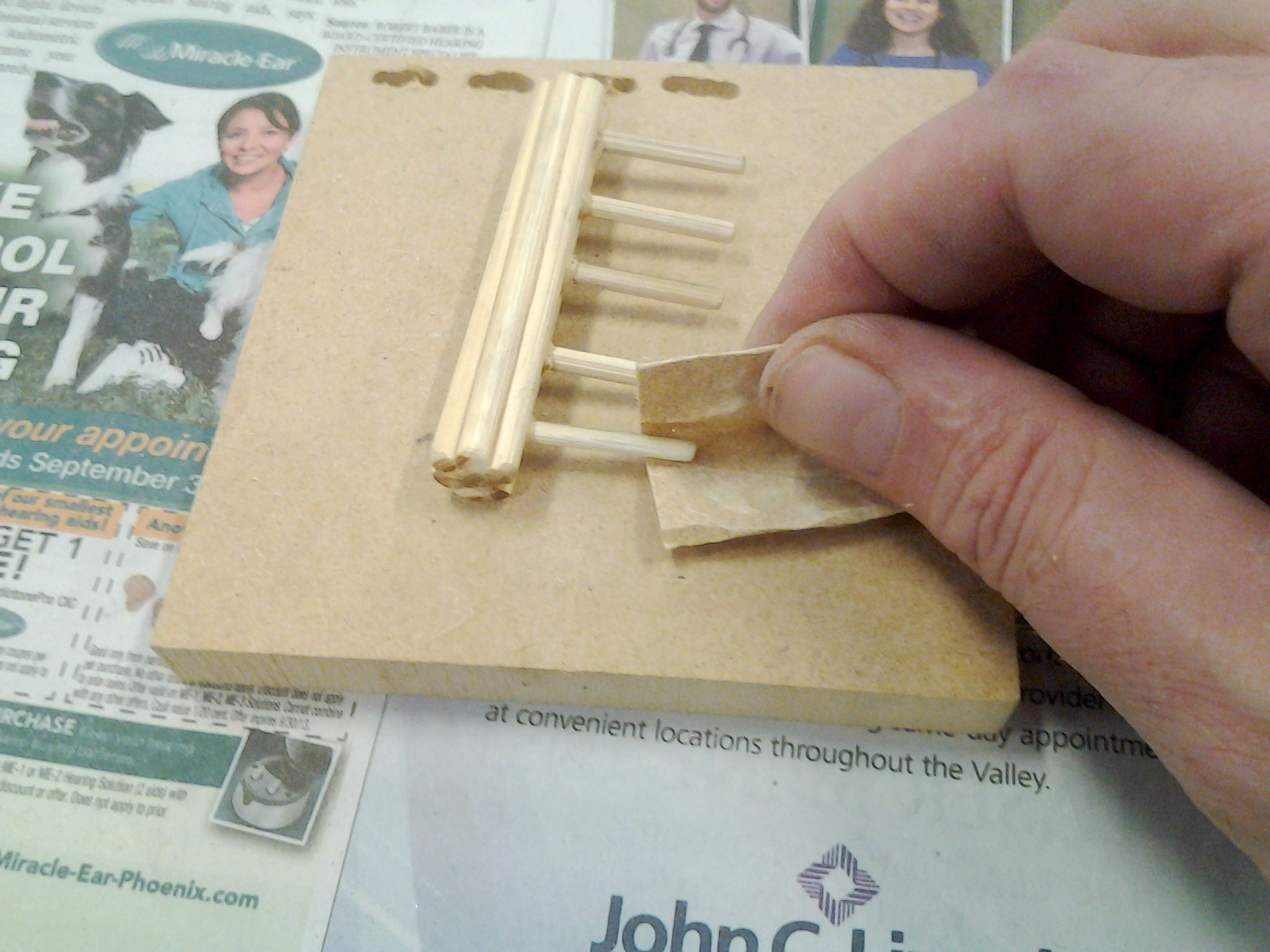 The Best Back Scratcher Ever! (or a Zen Garden Rake) 10 Steps