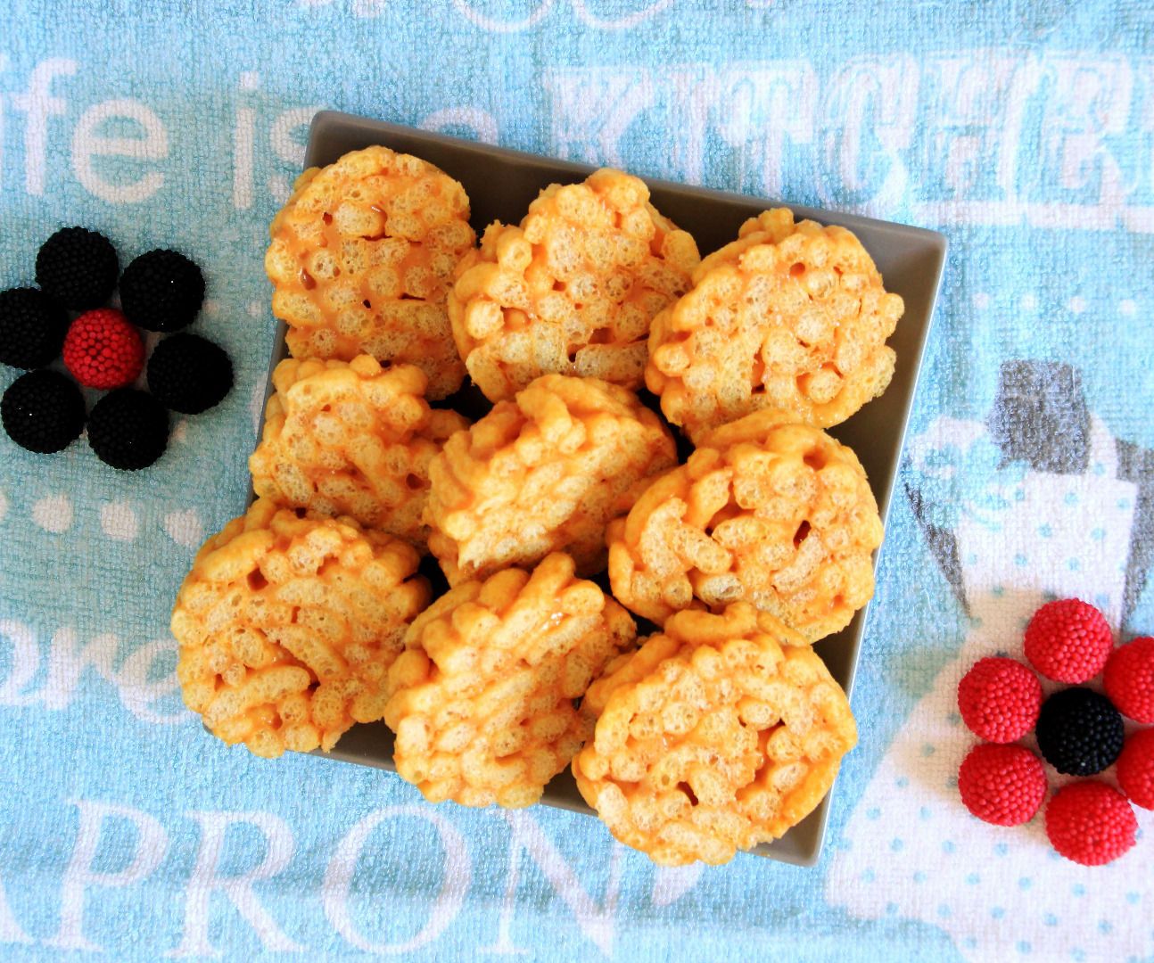  Caramel Corn Puffs, Estonian Dessert (Kass Arturi Kook)
