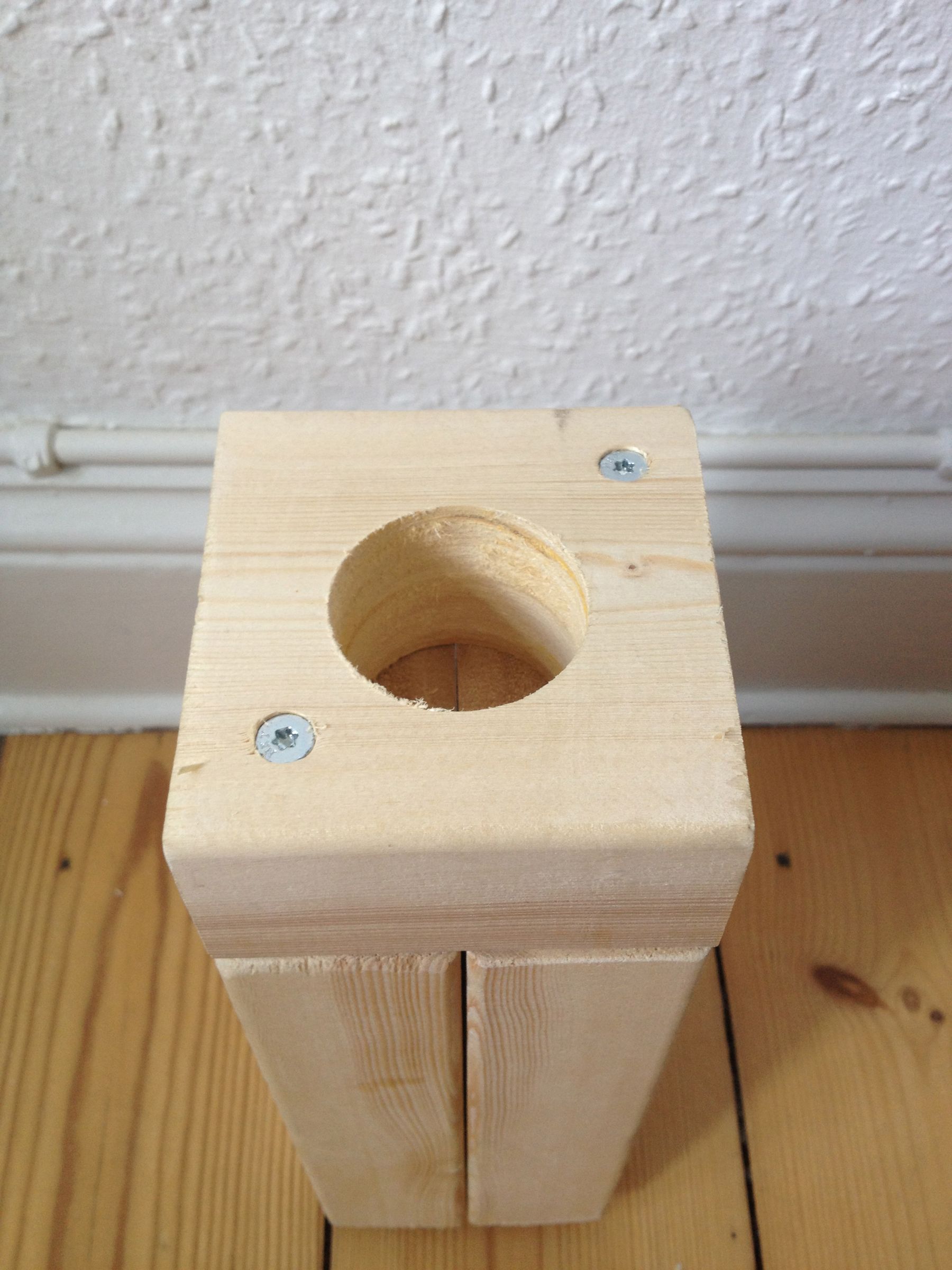 DIY Height Adjustable Table (for Less Than 70) 4 Steps (with