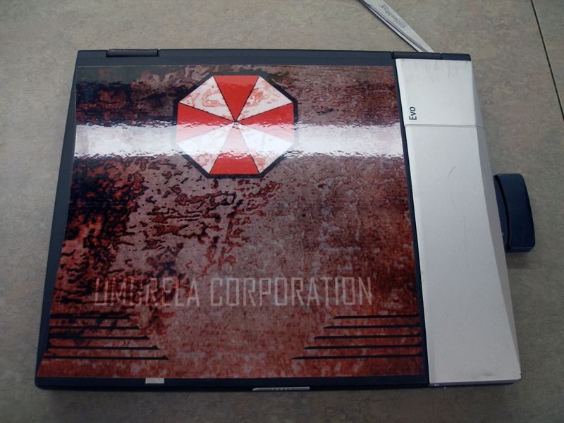 DIY Cheap Laptop Skins