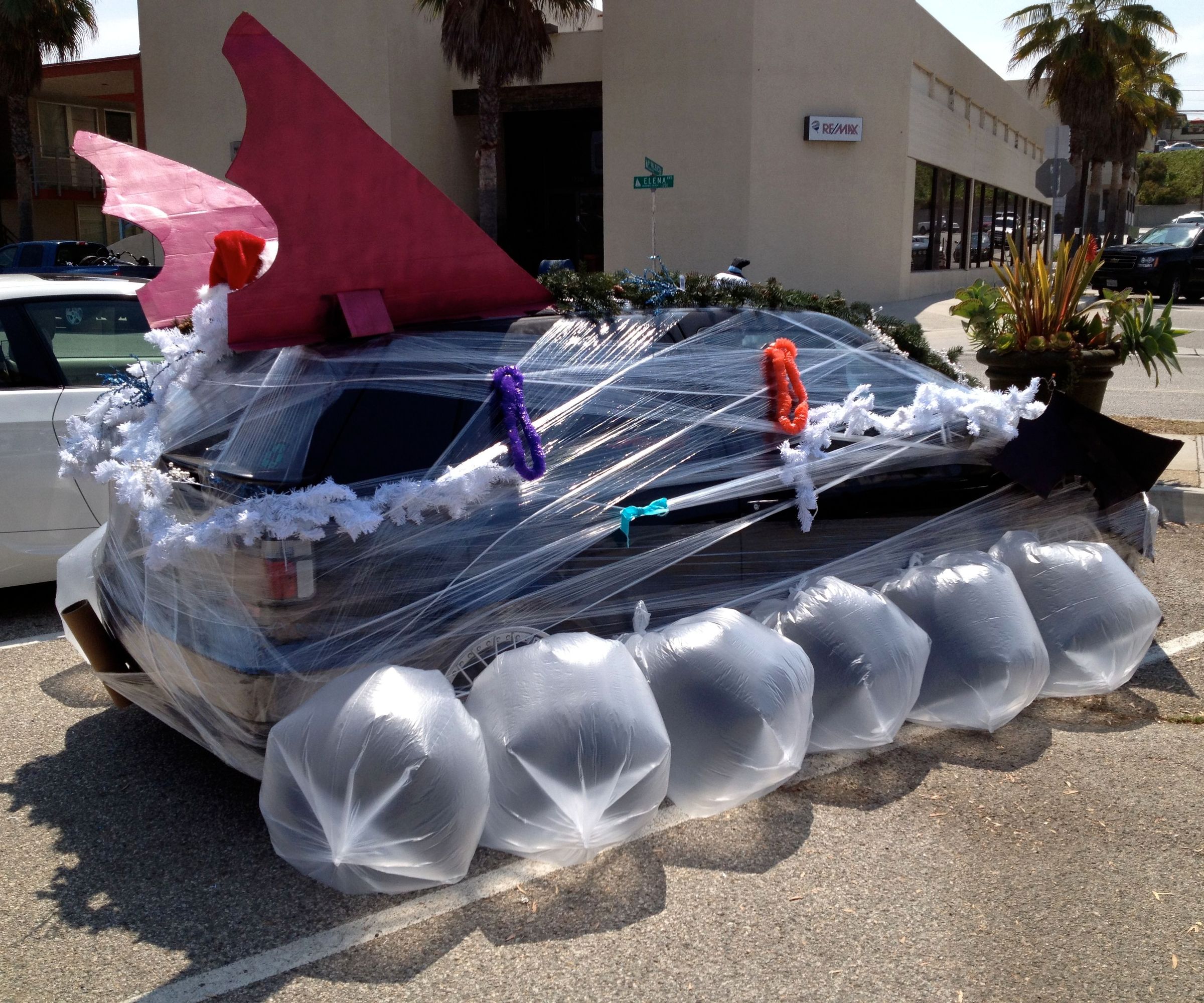 How to Pallet Wrap a Car for Your Friends (or Enemies)