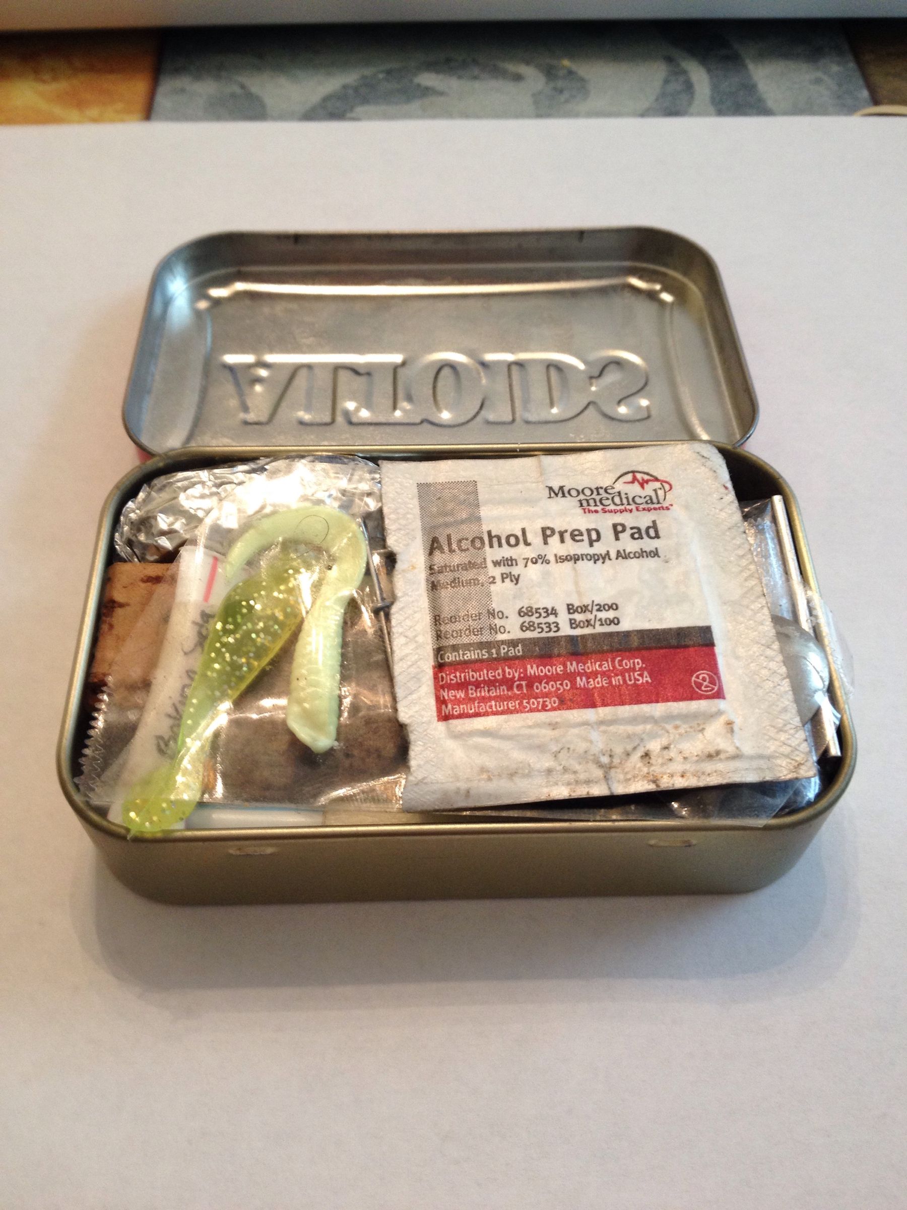 Altoids Tin Survival Kit V2