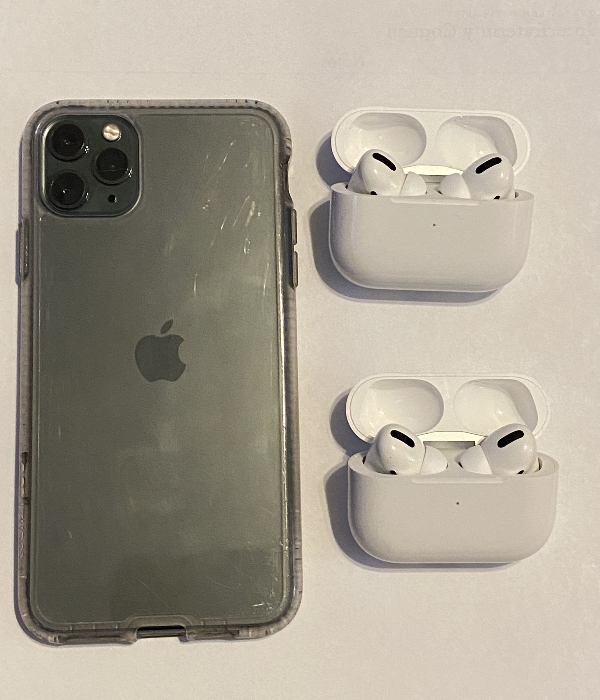How to Connect Two Sets of Apple Airpod Pro's to an Apple Iphone