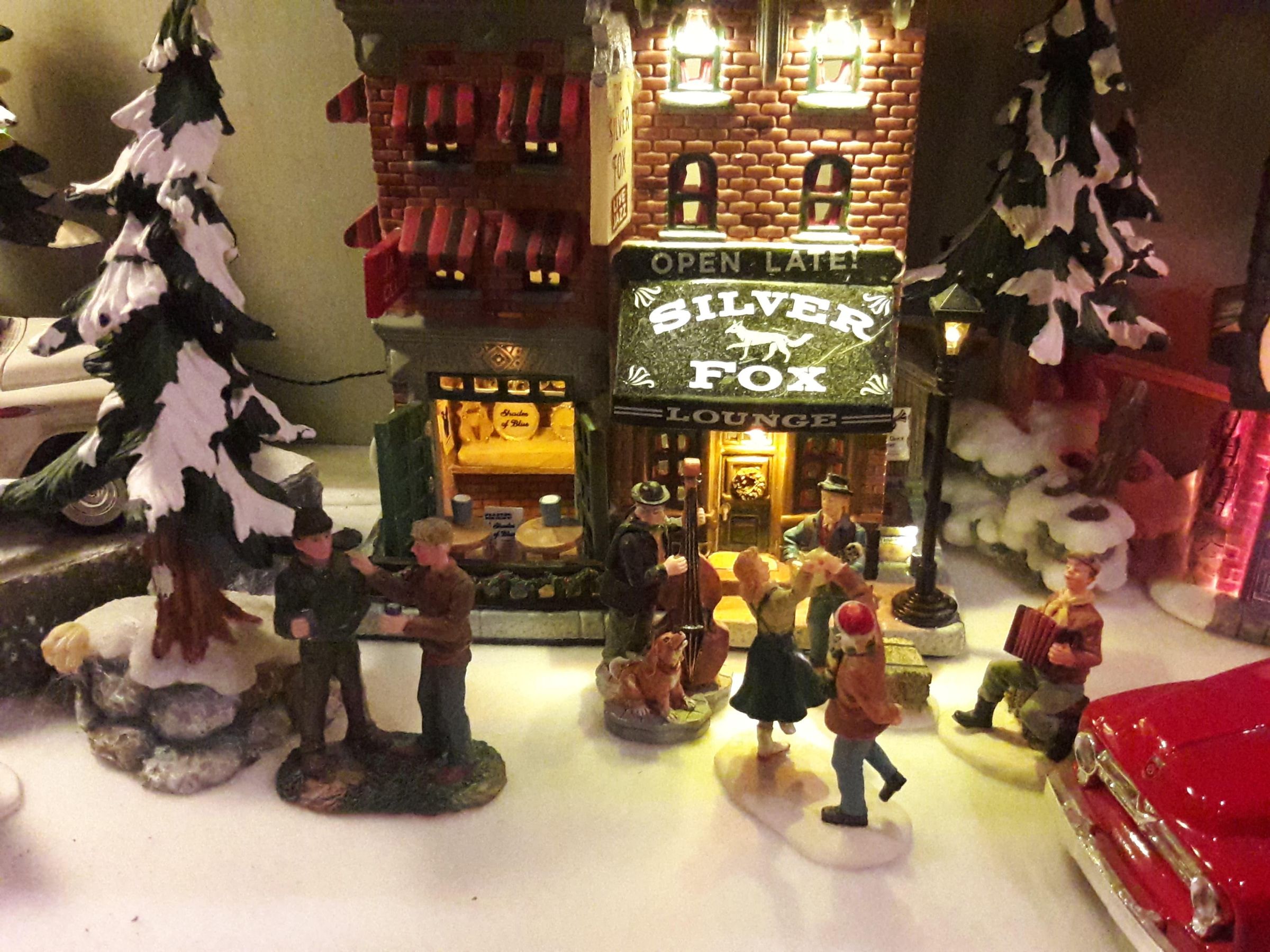 Christmas Tree Snow Village Display 5 Steps Instructables