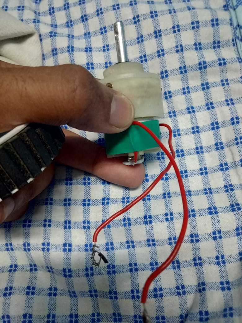 Line Follower Bot (Using IR Sensor Array) : 4 Steps - Instructables