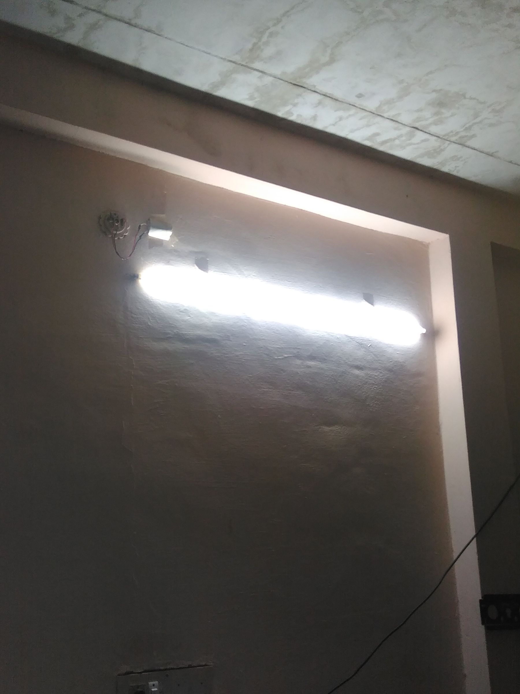 How to Use a Old CFL for Energy Saving and a Good Tube Light