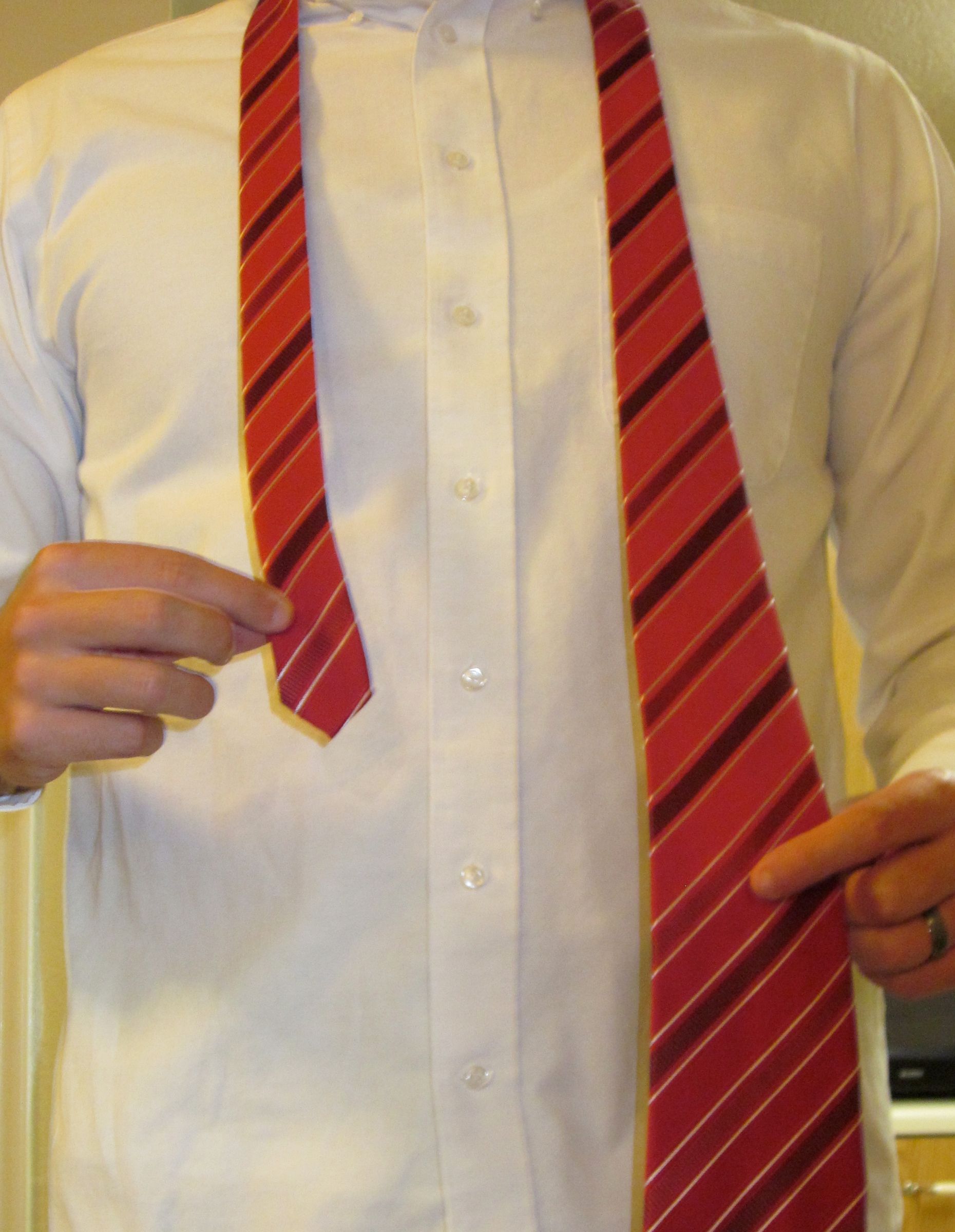 how to tie a shirt with two ends