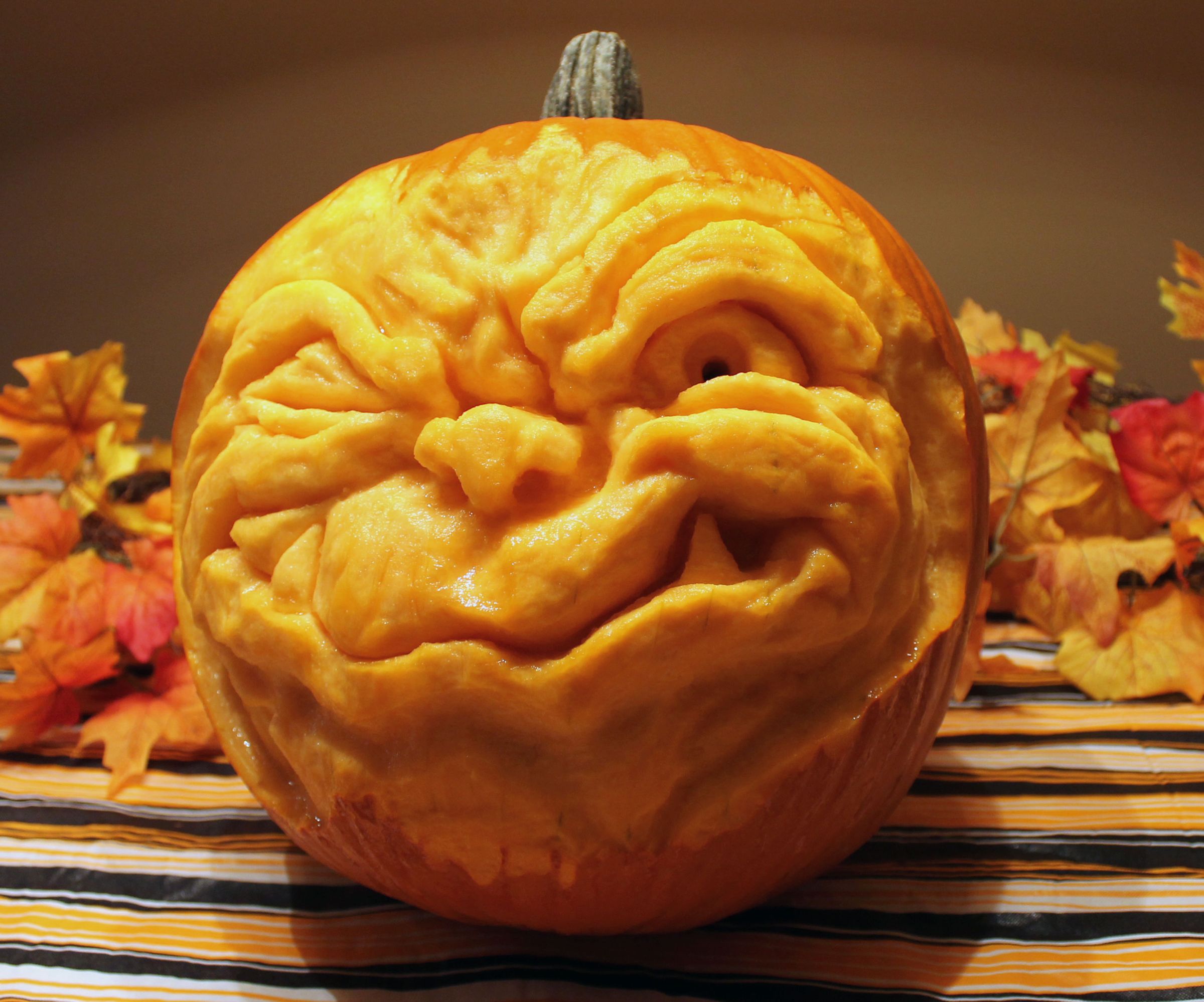 How to Sculpt a Goblin Face Into a Pumpkin