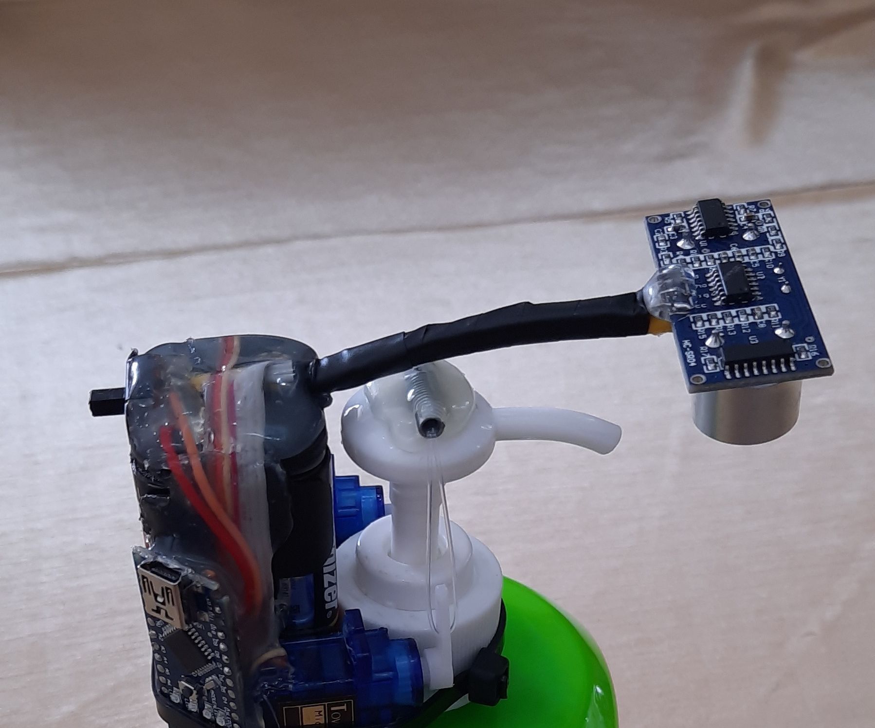 Auto Handgel Dispenser With Arduino