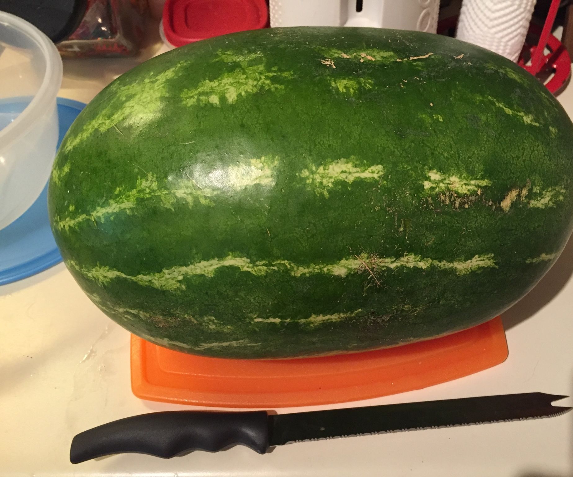 How to Cut Watermelon Without a Mess!