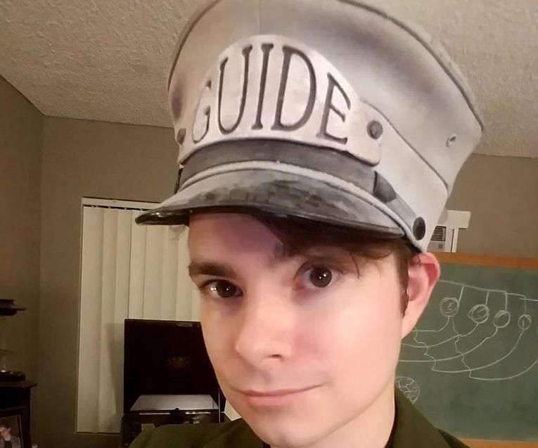 Beetlejuice Guide Hat
