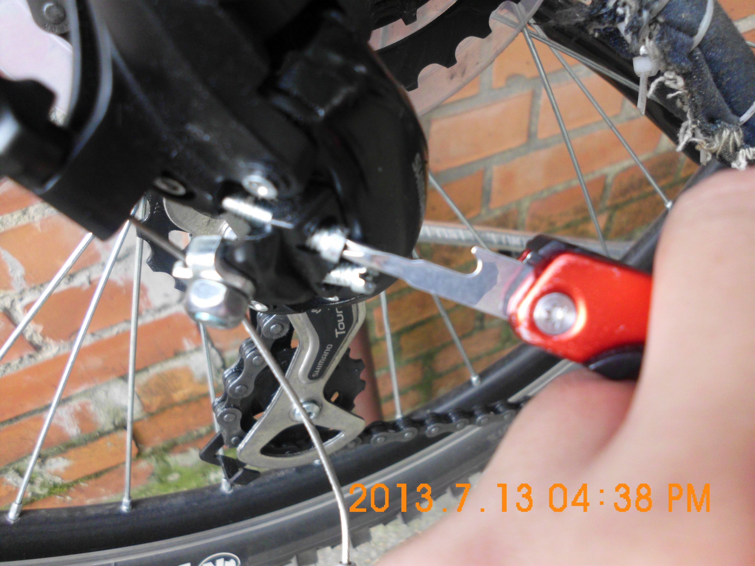 How to Tune Your Rear Derailleur 4 Steps (with Pictures) Instructables