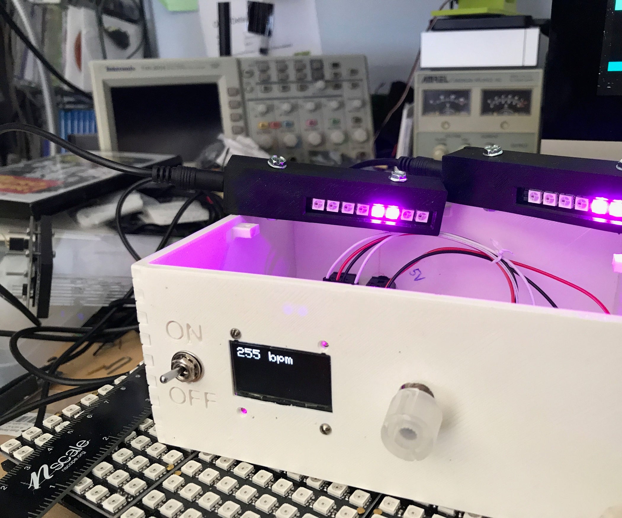 Visual Metronome for Drummers 8 Steps Instructables